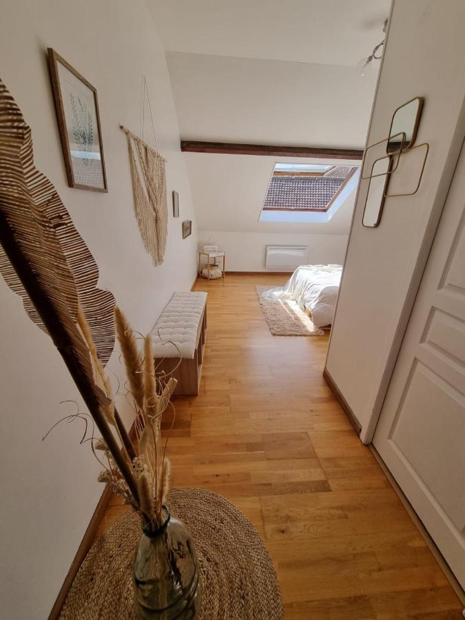 Duplex 40M2 Cocooning Coeur De Ville Avec Parking Neauphle-le-Château Exteriör bild