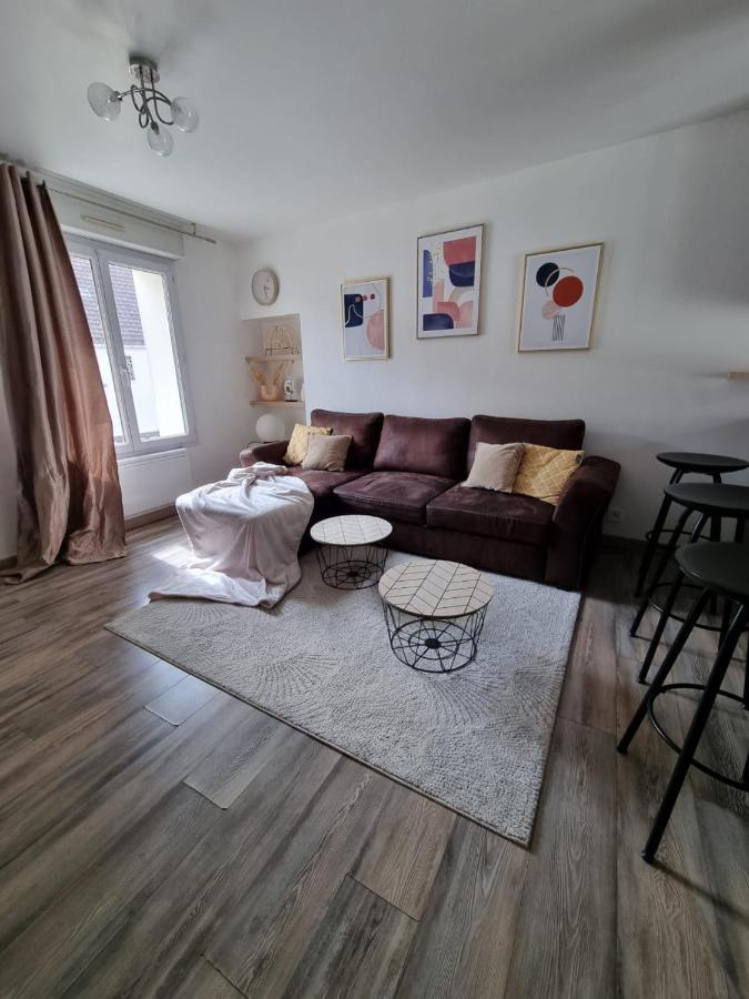 Duplex 40M2 Cocooning Coeur De Ville Avec Parking Neauphle-le-Château Exteriör bild
