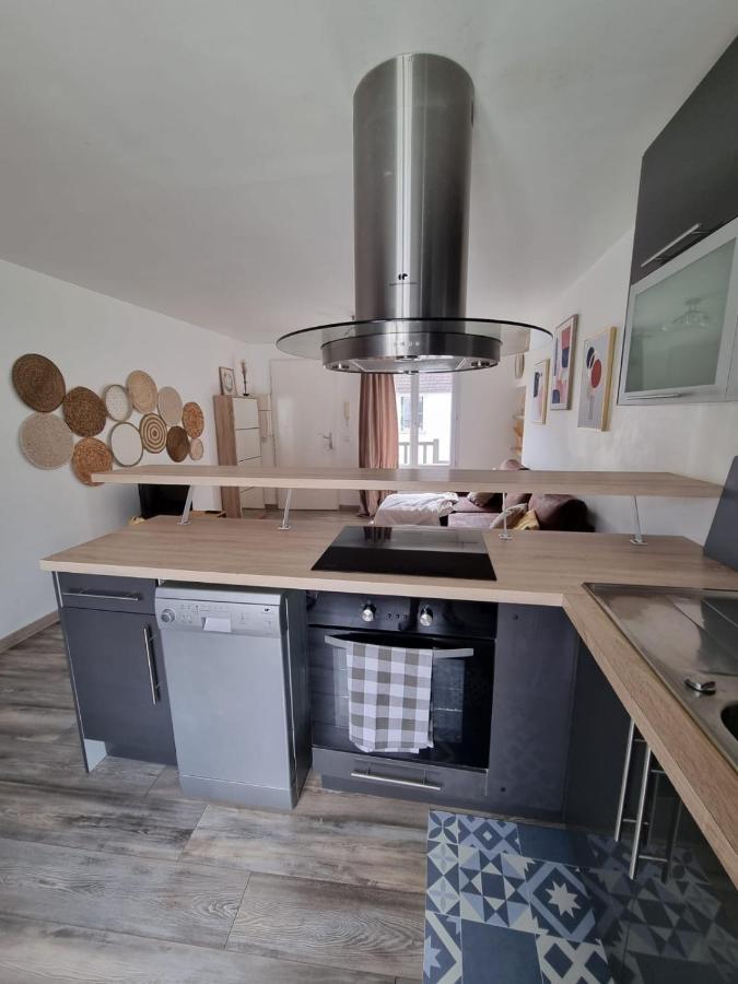 Duplex 40M2 Cocooning Coeur De Ville Avec Parking Neauphle-le-Château Exteriör bild